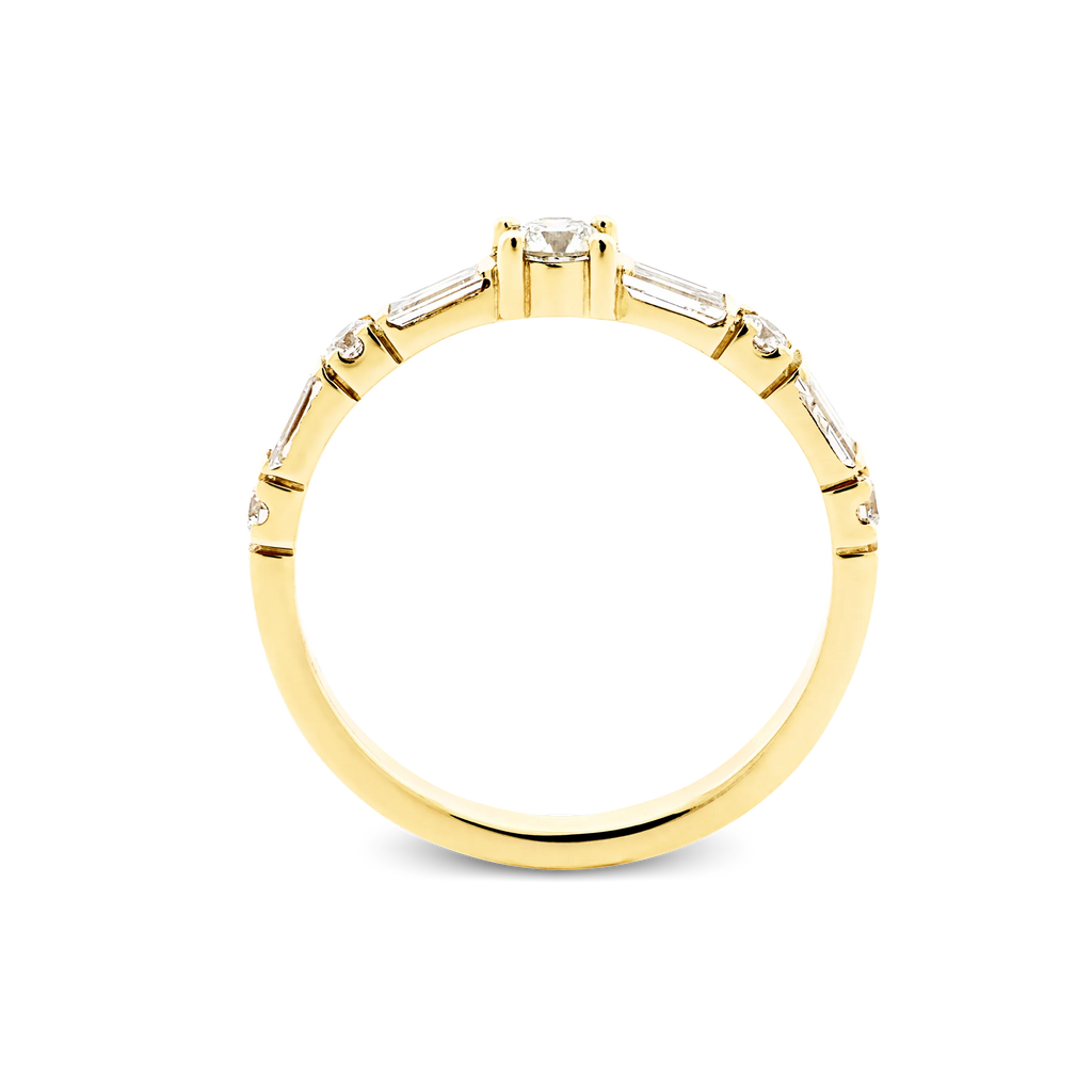 Diamond ring R.1